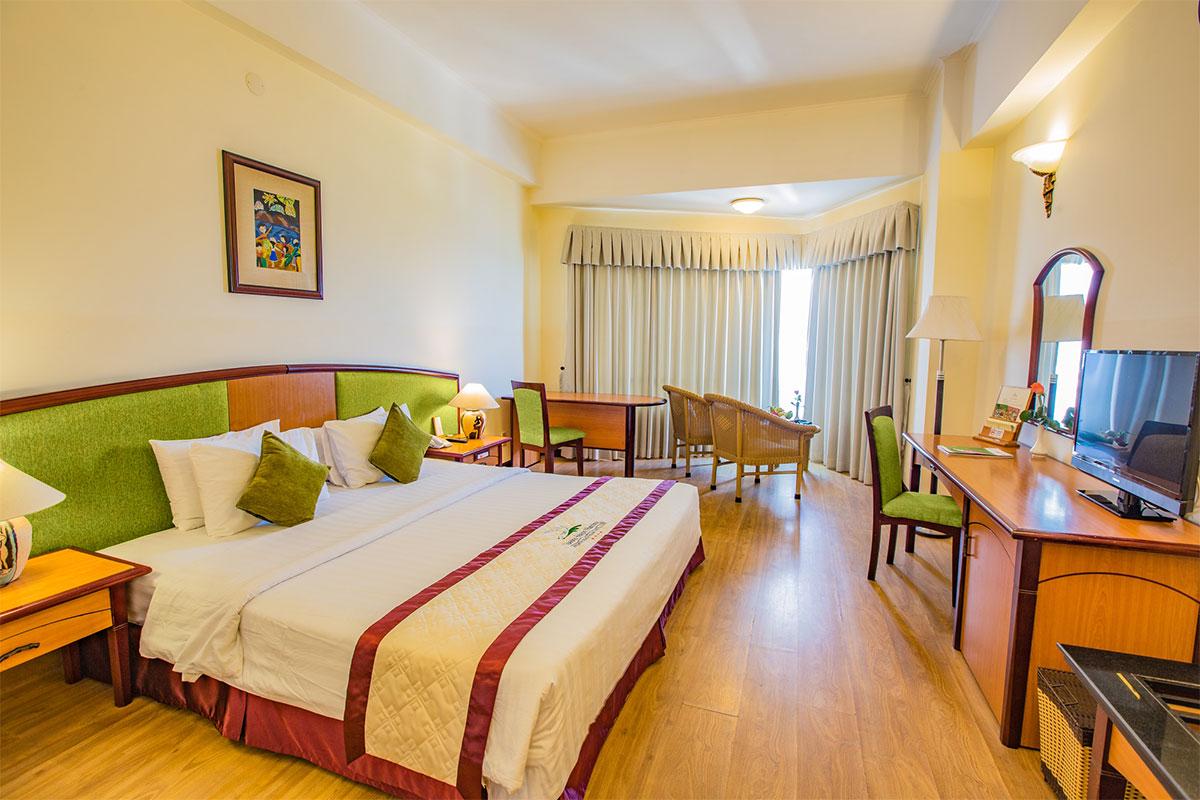 Yasaka Saigon Nha Trang Hotel & Spa Exterior foto
