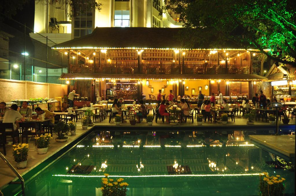 Yasaka Saigon Nha Trang Hotel & Spa Exterior foto